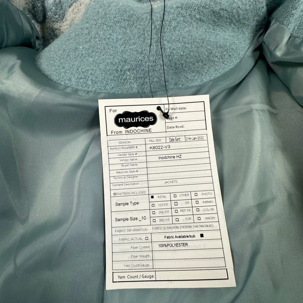 Winter‎ Scene Youth Large/ XL Puffer Jacket